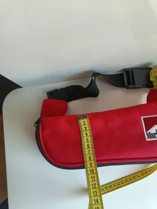 Riñonera Marlboro Roja y Negra