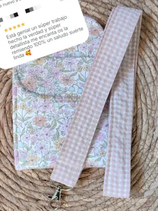 Conjunto Lanyard + Salvabolsillos Floral