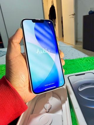 iPhone 16 E 128GB Blanco Solo tiene 1 Semana De u