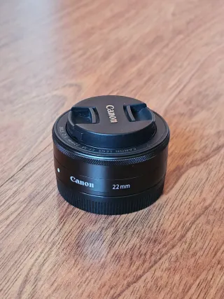 Pack objetivos Canon EFM 32mm f/1.4 y 22 mm