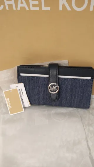 Cartera Michael Kors Negra y Azul