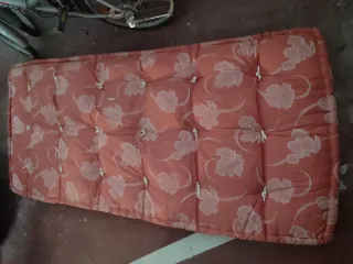 Colchón individual con estampado floral