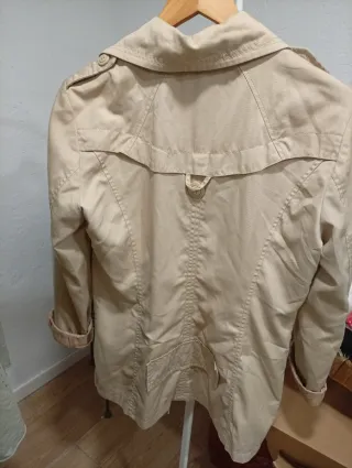 Chaqueta beige talla M