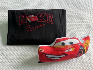 Sudadera  de rayo macquen y con  Peluche Rayo a ju