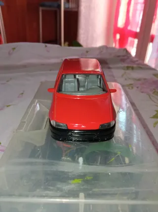 Lotto 5 modellini auto Burago