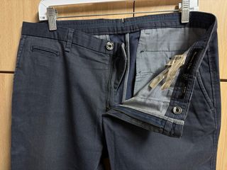 Pantalón de traje azul