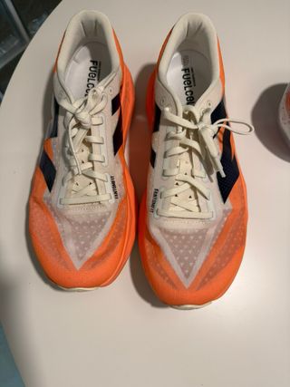 New Balance Revel v4 Naranja/Blanco