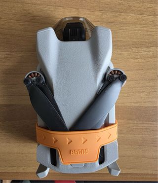 Drone DJI Mini 3 con controller in GARANZIA