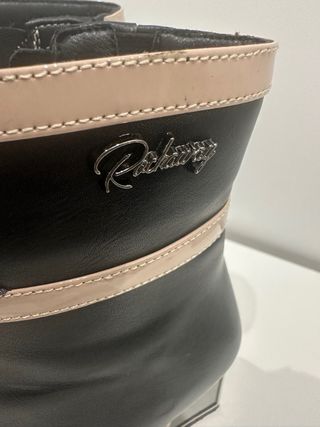 Botines Rockaway Piel Negras y Beige Tacon