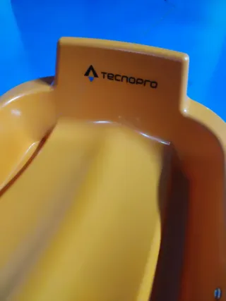 Trineo naranja Tecnopro