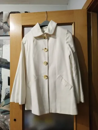 Abrigo blanco T. S