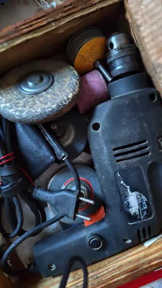 Taladro Percutor BD 552 10mm 400W