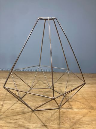 2 Lampade Geometriche Dorate Ikea