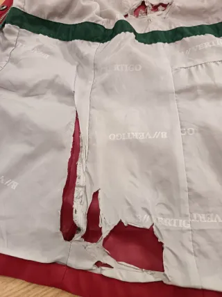 Parka Vértigo Mujer Roja