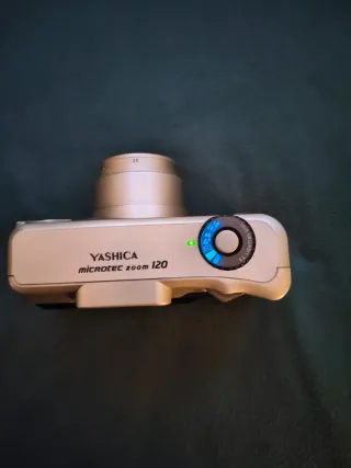 Yashica Microtec Zoom 120 Cámara Analógica