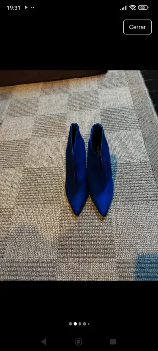 Botines azul eléctrico de tacón alto – elegantes