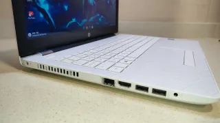 Portátil HP 15 8Gb RAM SSD Windows 11 y Office 365