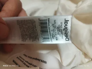 Abrigo Desigual blanco con capucha