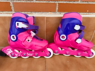 Patines rosas y morados talla 28-30 + protecciones