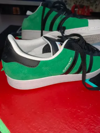 Adidas Superstar Talla 45 Verde/Negro