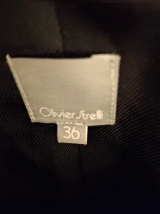 Chaqueta Oliver Strelli Negra Entallada