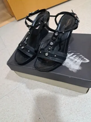 Sandalias Geox Talla 36 Negras