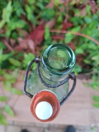 Botella antigua Gaseosa Gili