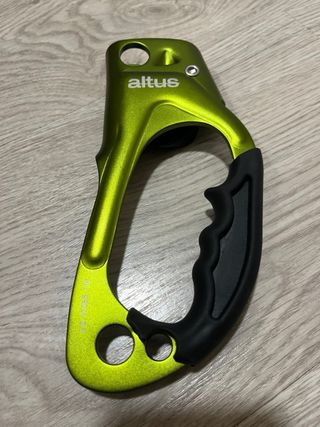 Altus Puño Bloqueador Ascender Verde. Izquierda