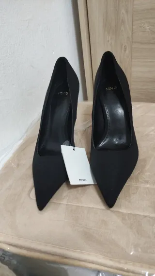 Zapatos tacón Mango negros