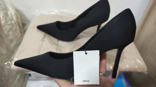 Zapatos tacón Mango negros