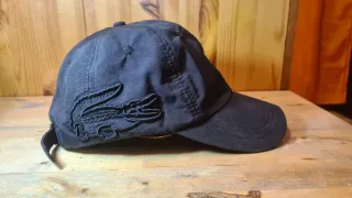 Gorra Lacoste Negra Modelo Big Croc