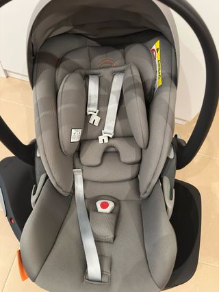 Maxicosi Cybex con base giratoria Isofix