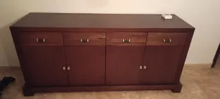 Mesa comedor, bufete y vitrina madera maciza