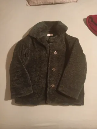 Abrigo Zara niña verde