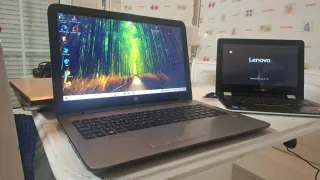 Ordenador portátil HP gama alta