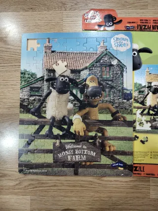 Puzzle y damas de La Oveja Shaun en madera.