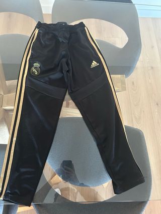 Chándal Adidas Real Madrid Negro y Dorado