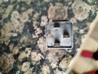 2 Relé Bosch BMW E30 12V 30A