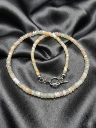 Collana di Opali Naturali Welo