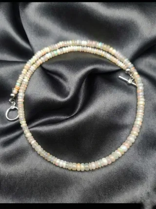 Collana di Opali Naturali Welo