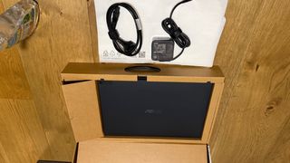 ASUS ExpertBook B3604CM - Nuevo