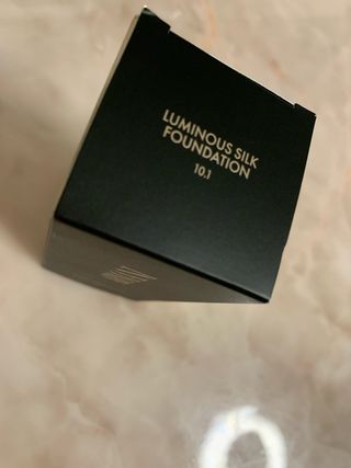 Fondotinta fluido Luminous Silk Foundation Armani