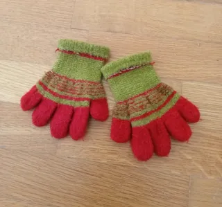 Guantes infantiles 4/5 años con conejitos