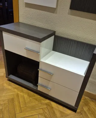 Ingresso (inclusi 2 specchi) In perfetto stato!