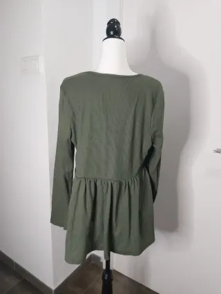 Camiseta verde militar manga larga