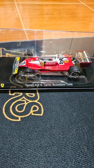 Maqueta Ferrari 312 T2 Carlos Reutemann 1976