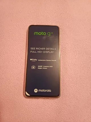 Motorola Moto G14 con display Full HD+