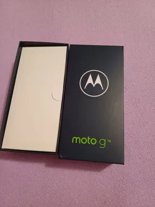 Motorola Moto G14 con display Full HD+