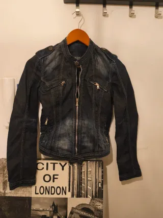 Cazadora vaquera Pepe Jeans negra/azul