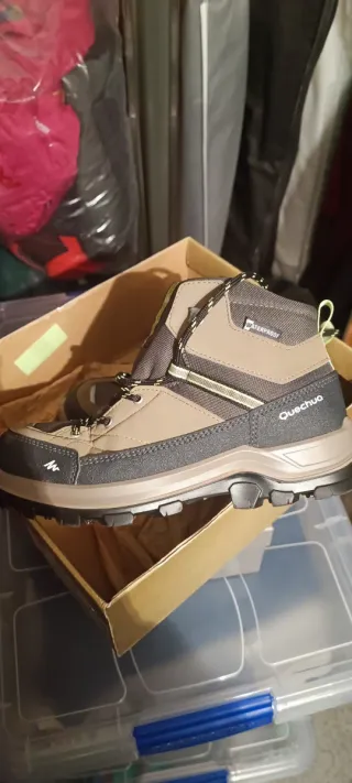 Bota niño Quechua impermeable